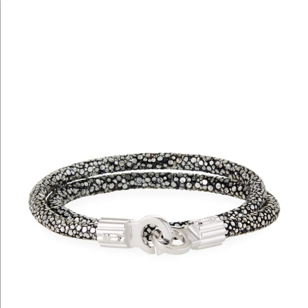 🔴🔴BRACE HUMANITY DOUBLE WRAP BRACELET OR CHOKER